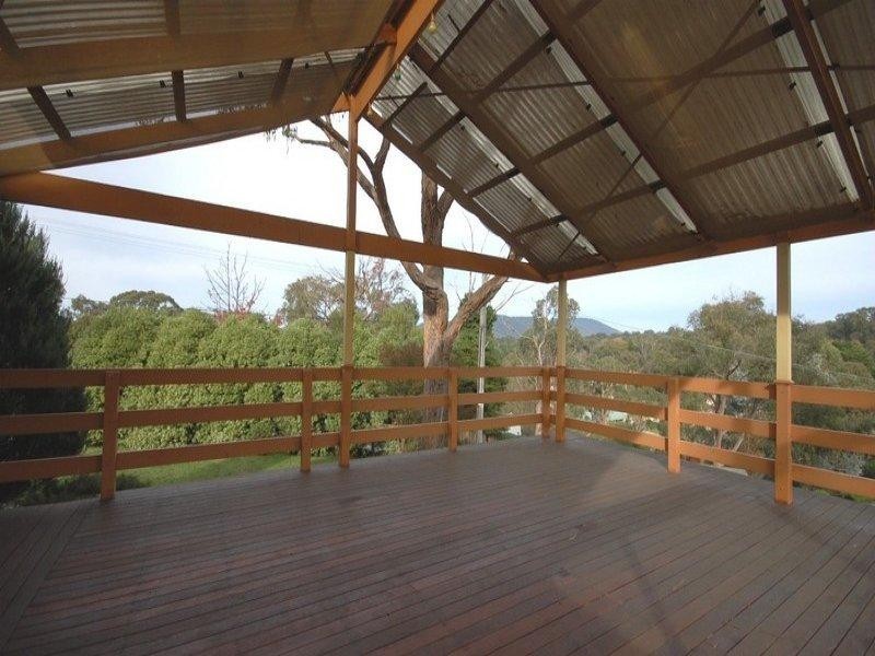 49 Russell Street, Mount Evelyn VIC 3796