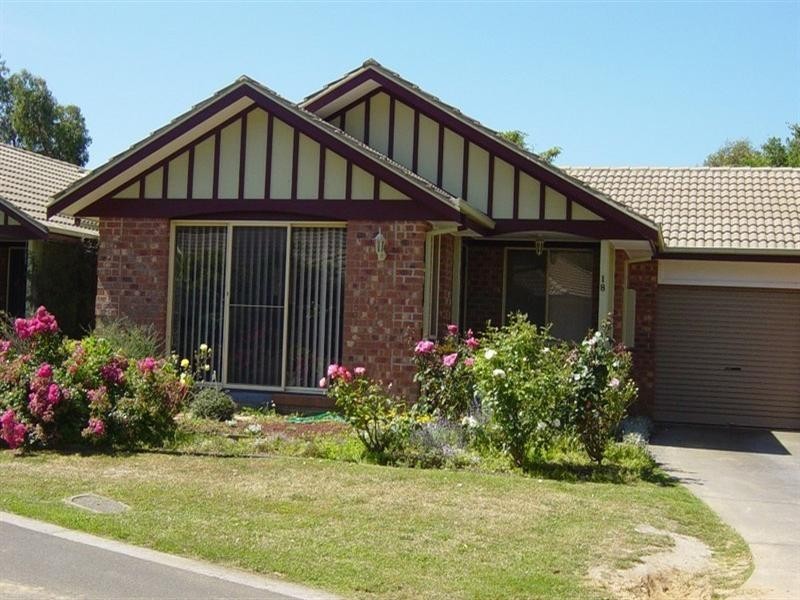 18 Mathew Place, Mount Evelyn VIC 3796