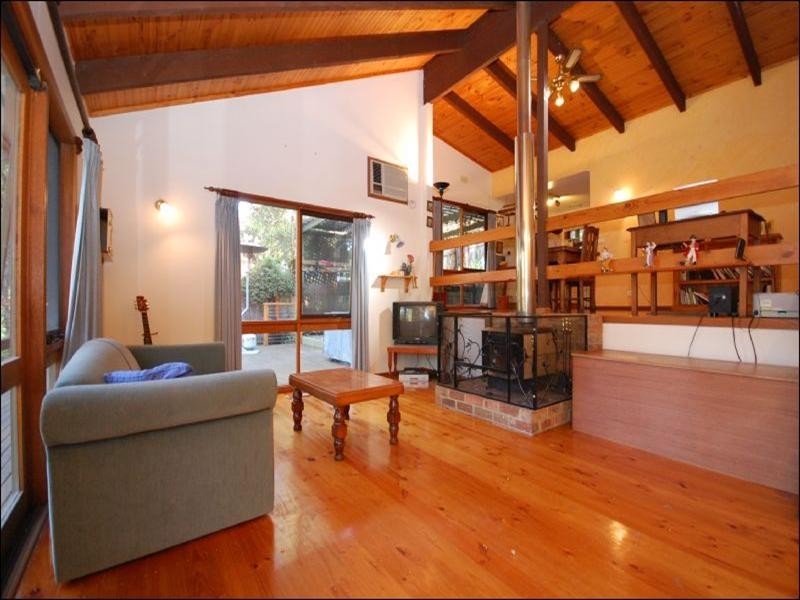 45 Railway Road, Mount Evelyn VIC 3796