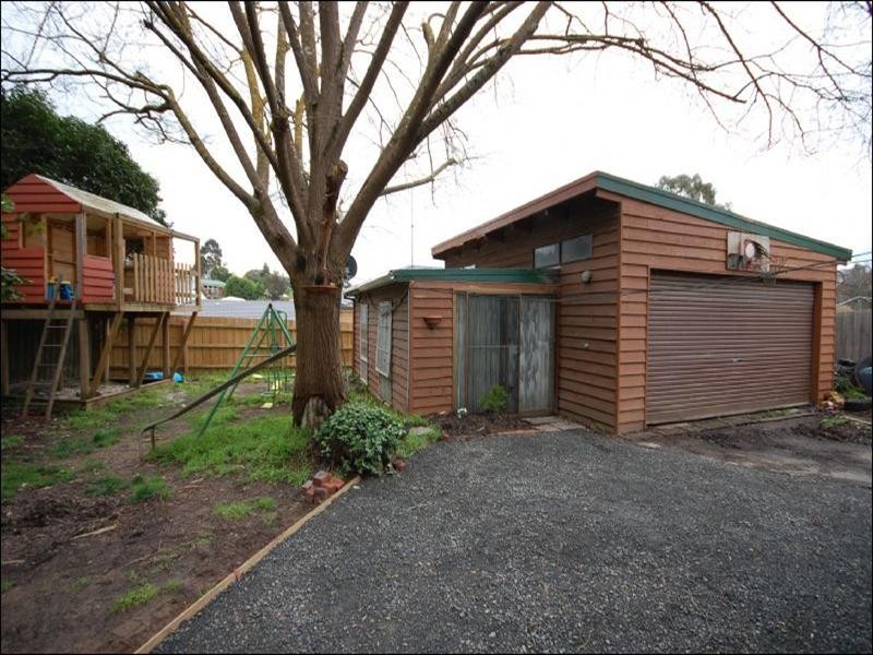 3 Raleigh Street, Seville VIC 3139