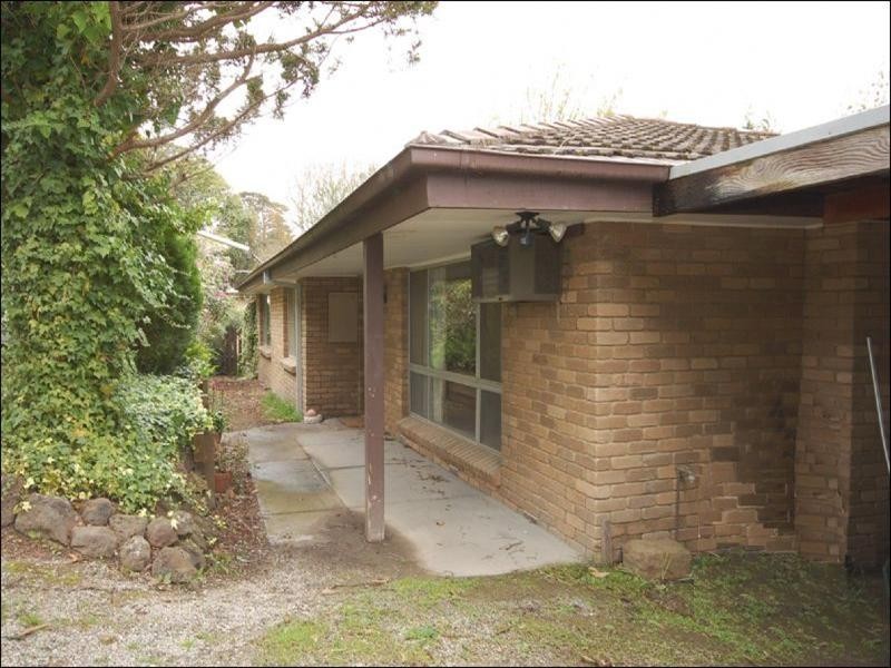 15 Old Hereford Road, Mount Evelyn VIC 3796