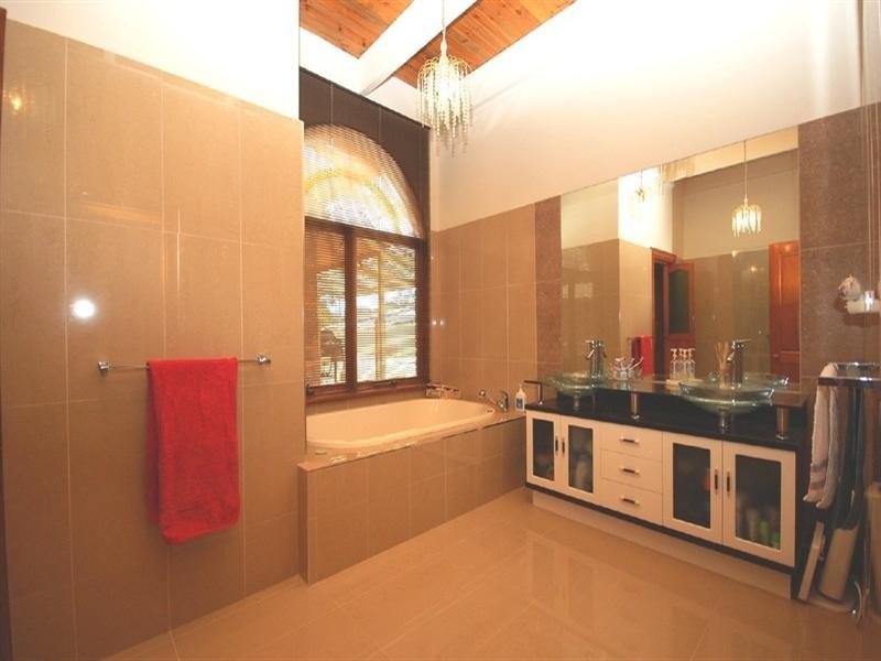 370 Beenak Road, Wandin East VIC 3139