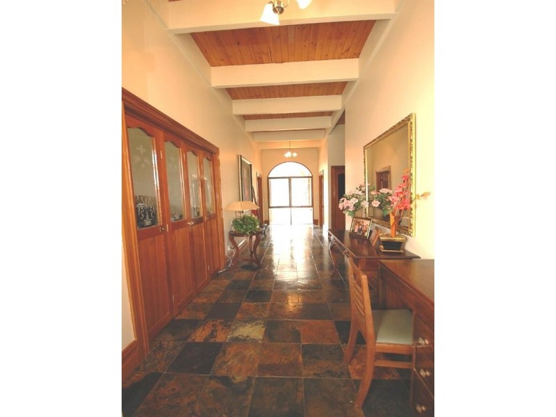 370 Beenak Road, Wandin East VIC 3139