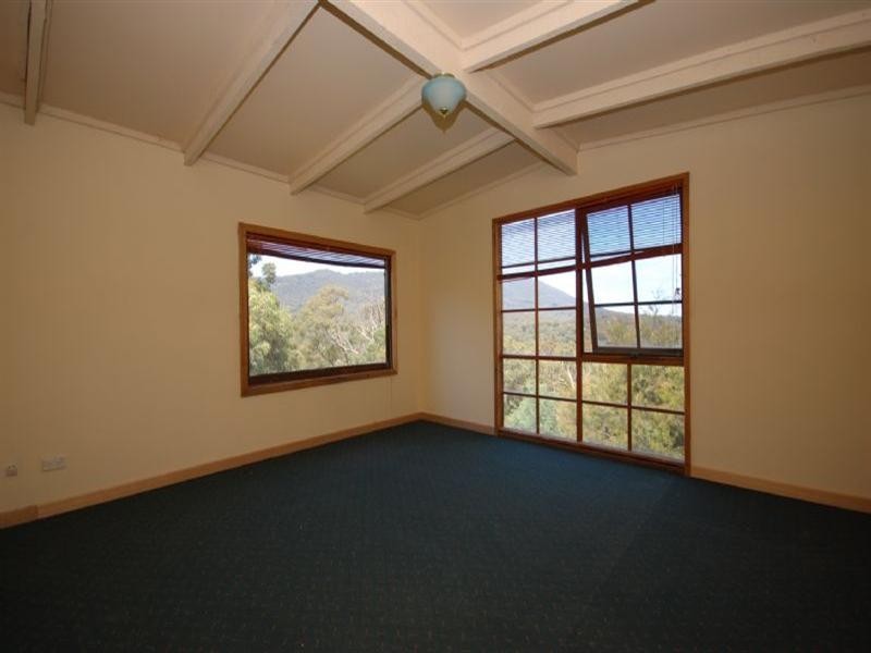 81 Falkingham Road, Mount Evelyn VIC 3796