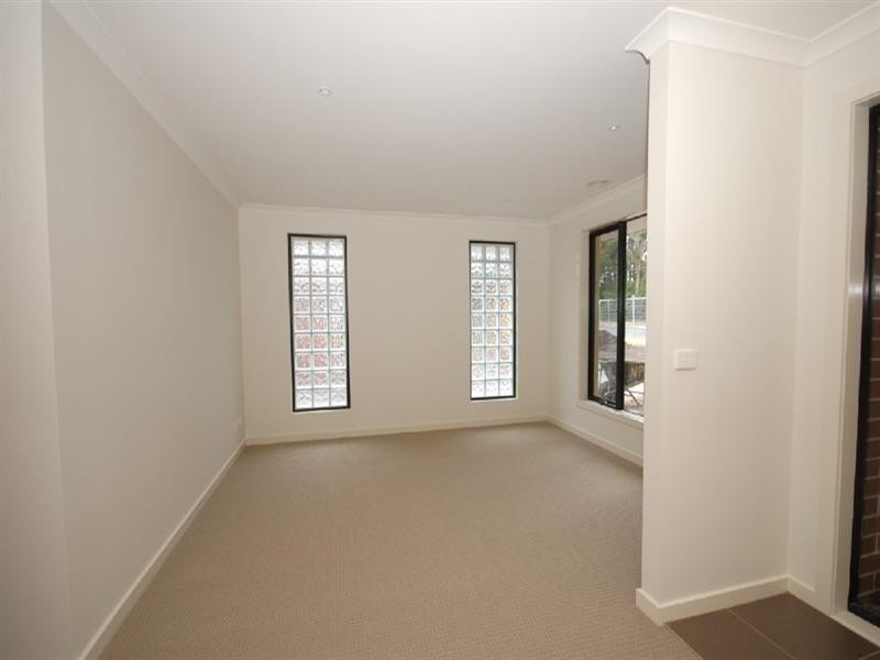 1/15 Hereford Road, Mount Evelyn VIC 3796