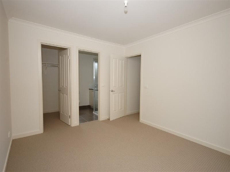 1/15 Hereford Road, Mount Evelyn VIC 3796