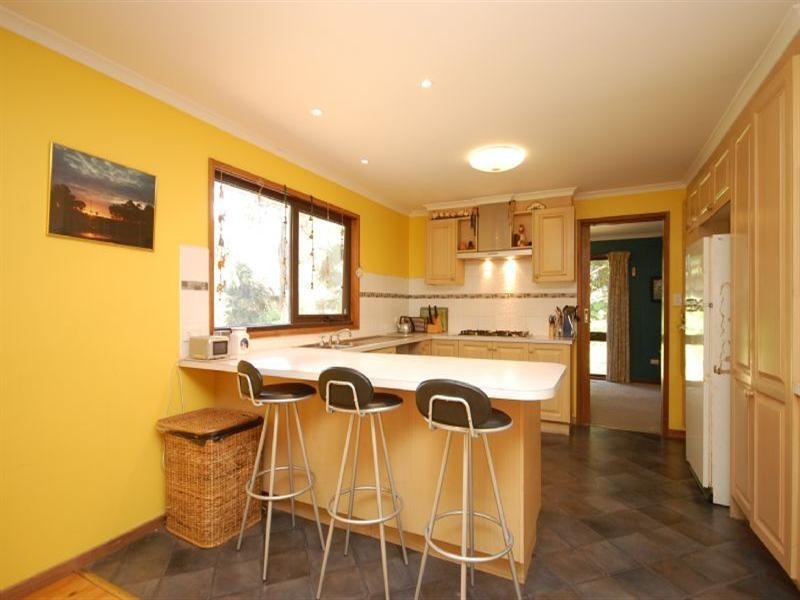 5 Bridgewater Road, Seville East VIC 3139