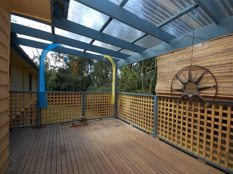 5 Bridgewater Road, Seville East VIC 3139