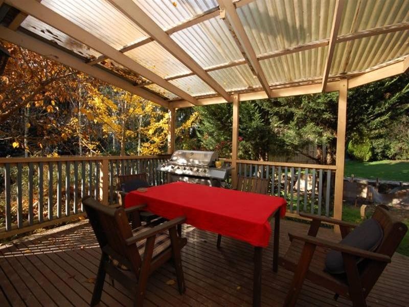 4 Ducol Court, Seville VIC 3139