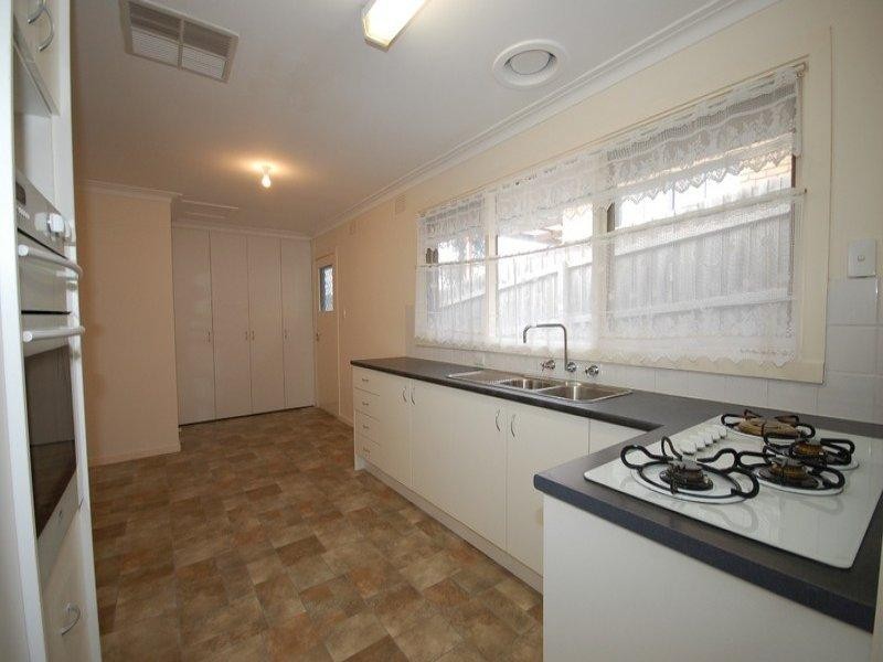 44 Winnetka Drive, Lilydale VIC 3140