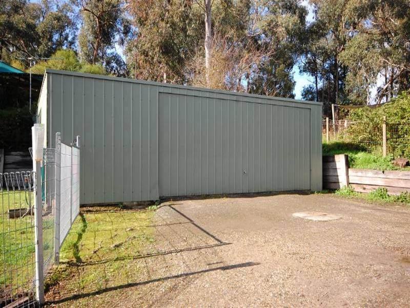 18 Alfred Street, Wandin North VIC 3139