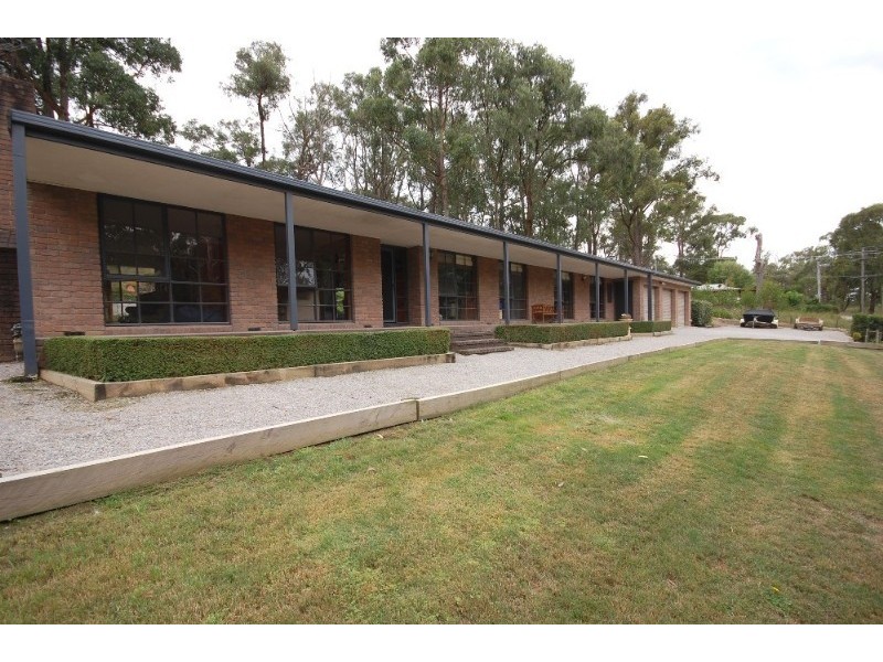 2 Hazel Street, Mount Evelyn VIC 3796