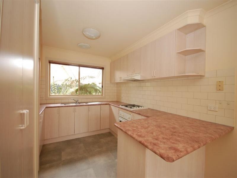 1/13 Hereford Road, Mount Evelyn VIC 3796