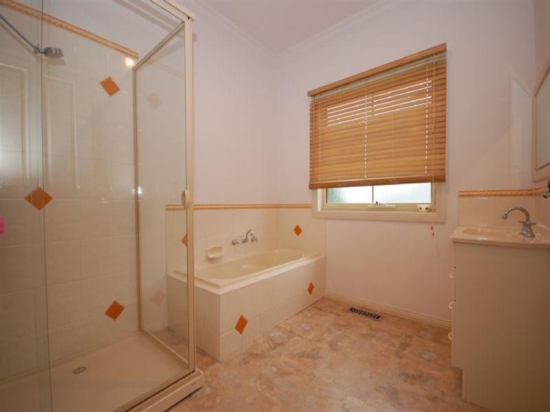 38 Francis Crescent, Mount Evelyn VIC 3796