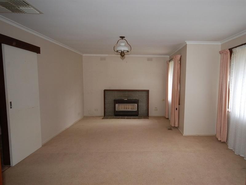 19 Belvedere Drive, Montrose VIC 3765