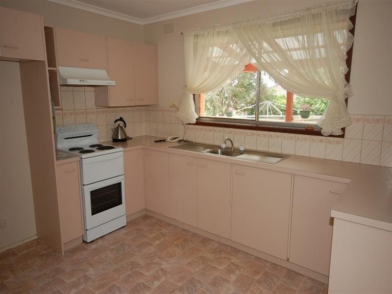 19 Belvedere Drive, Montrose VIC 3765