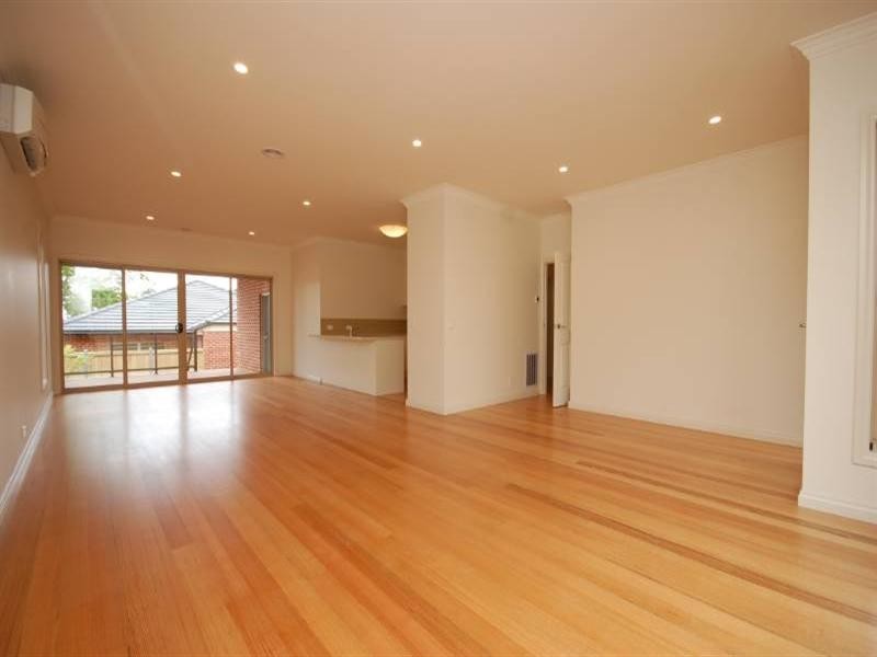 1/377 Clegg Road, Wandin North VIC 3139