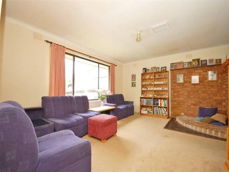 18 Cynthia Grove, Woori Yallock VIC 3139