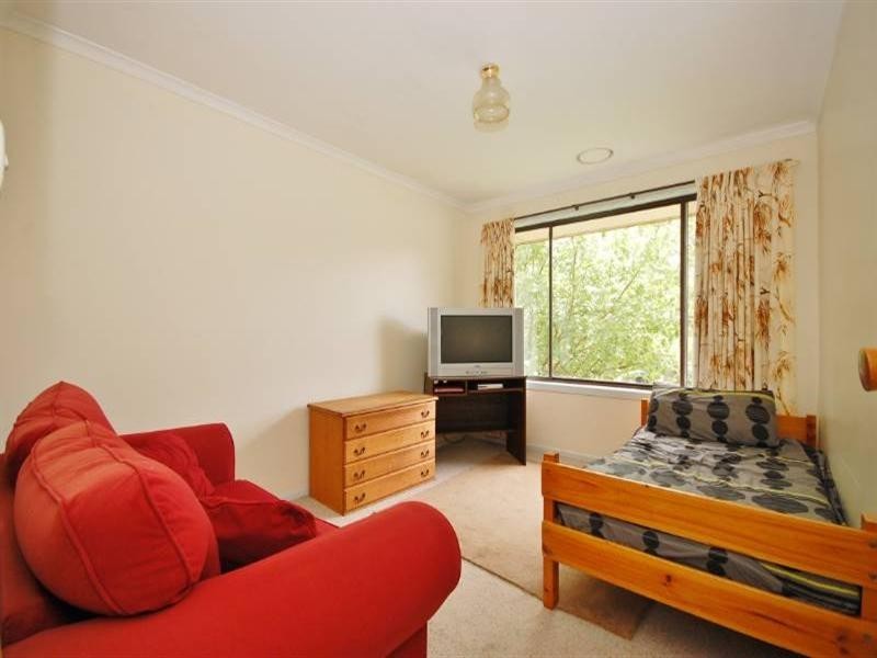 18 Cynthia Grove, Woori Yallock VIC 3139