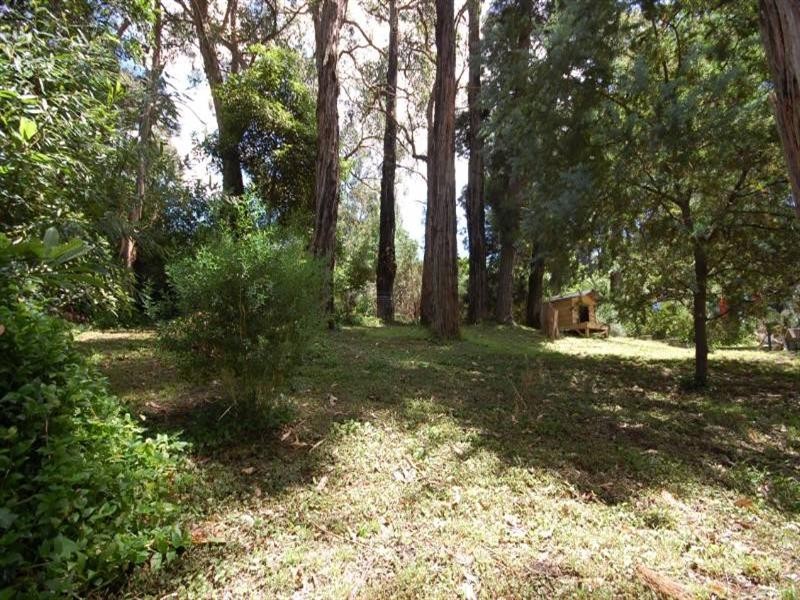 26 Joy Avenue, Mount Evelyn VIC 3796