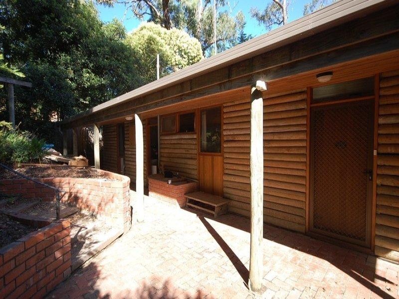 11 Margaret Road, Mount Evelyn VIC 3796