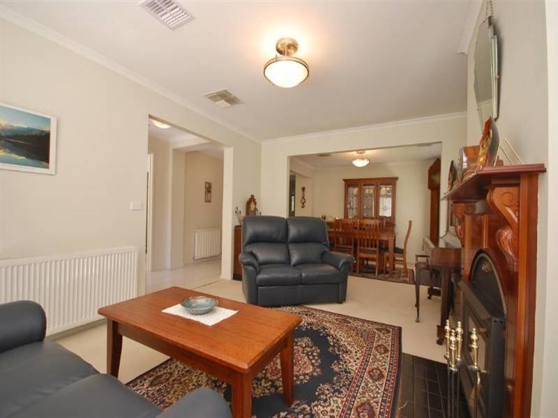 9 Karabec Place, Lilydale VIC 3140