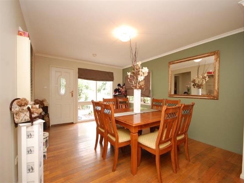 2 Kemp Avenue, Mount Evelyn VIC 3796