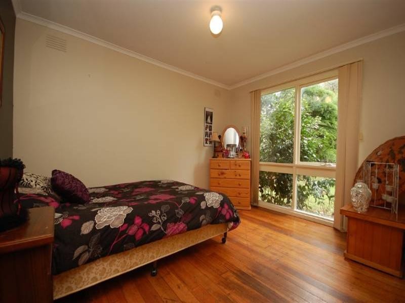 2 Kemp Avenue, Mount Evelyn VIC 3796