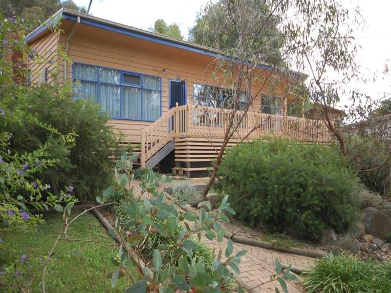 45 Russell Street, Mount Evelyn VIC 3796