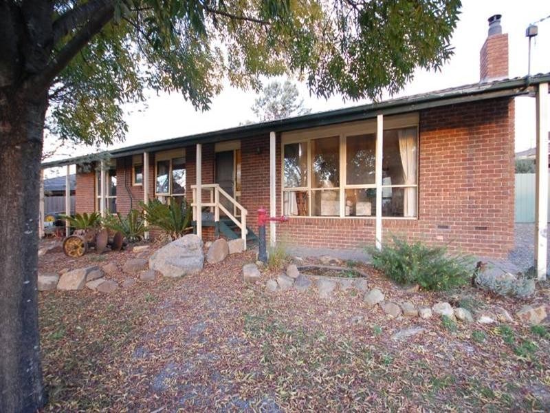 105 Lauriston Drive, Coldstream VIC 3770