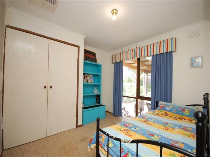 105 Lauriston Drive, Coldstream VIC 3770