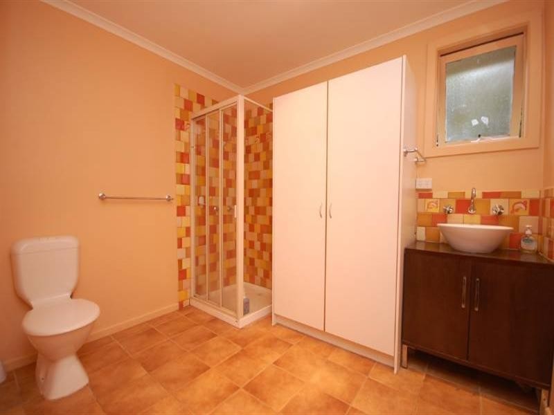 6 Monbulk Road, Mount Evelyn VIC 3796