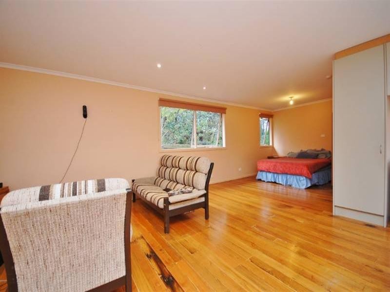 6 Monbulk Road, Mount Evelyn VIC 3796