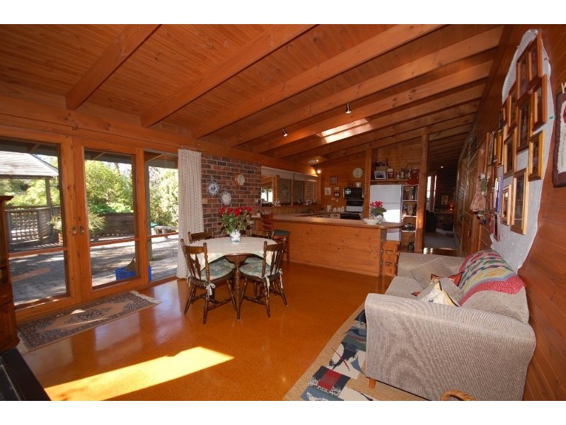 121 Edinburgh Road, Lilydale VIC 3140