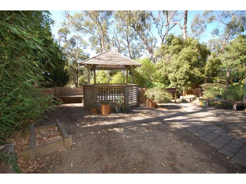121 Edinburgh Road, Lilydale VIC 3140
