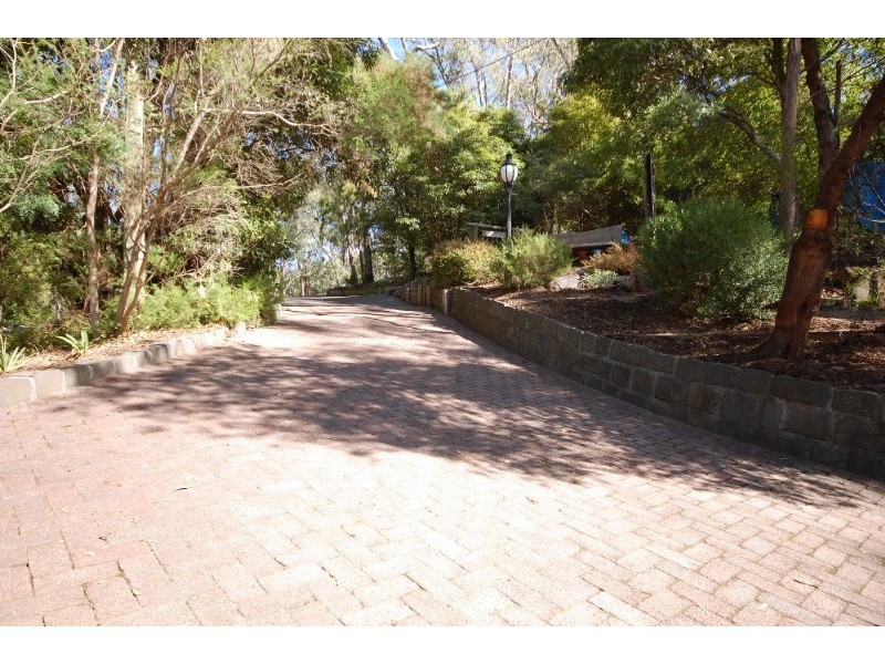 121 Edinburgh Road, Lilydale VIC 3140