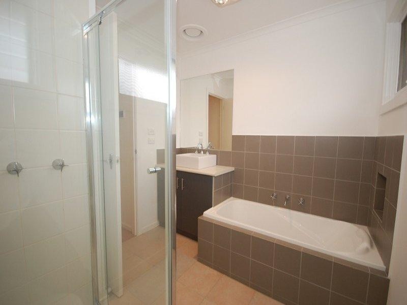 44 Winnetka Drive, Lilydale VIC 3140