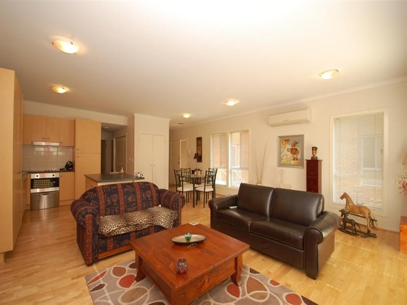 55/11-19 Hewish Road, Croydon VIC 3136