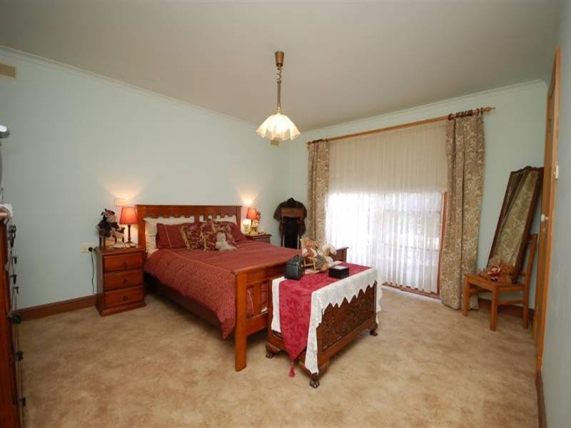 Chirnside Park VIC 3116