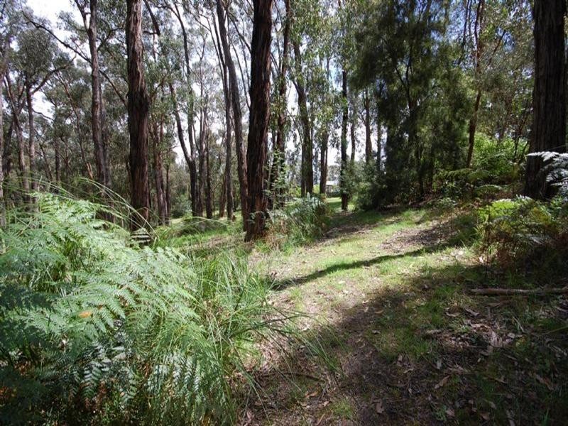 22 Bailey Grove, Wandin North VIC 3139