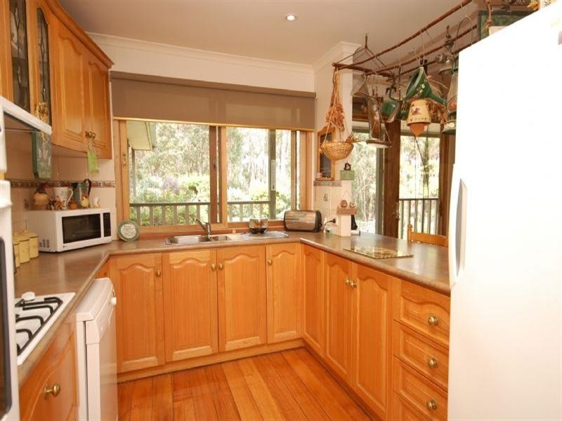 22 Bailey Grove, Wandin North VIC 3139