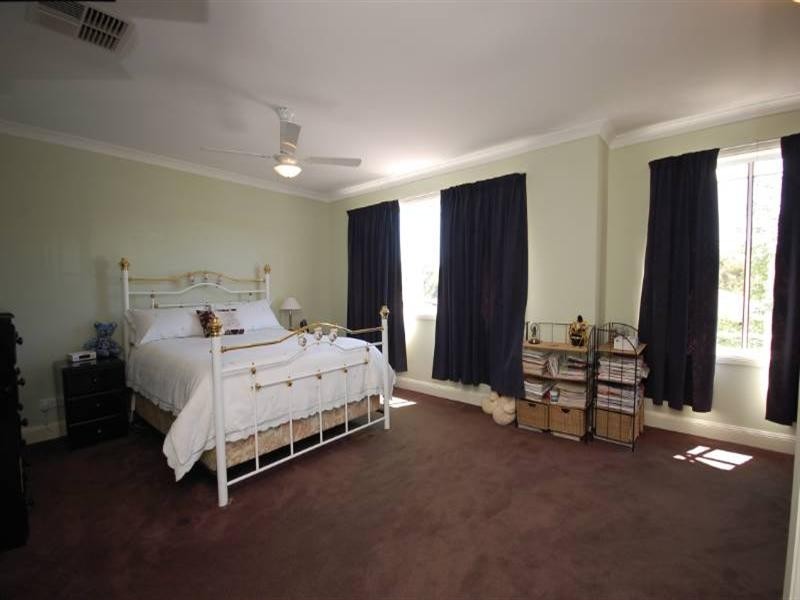 13 Galera Court, Wandin North VIC 3139