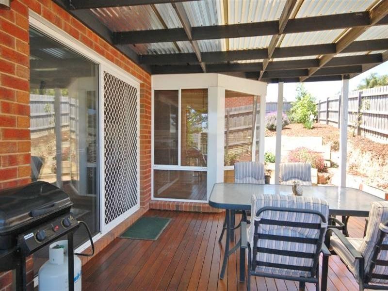13 Galera Court, Wandin North VIC 3139
