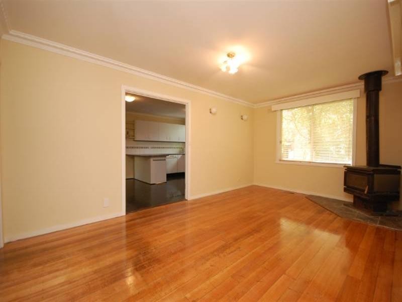 12 Warrawee Road, Mount Evelyn VIC 3796