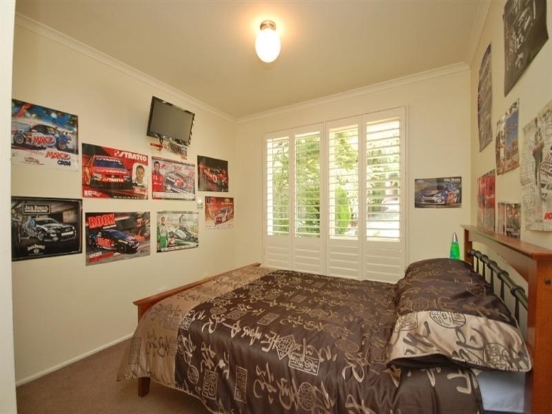 15 Belair Close, Seville VIC 3139