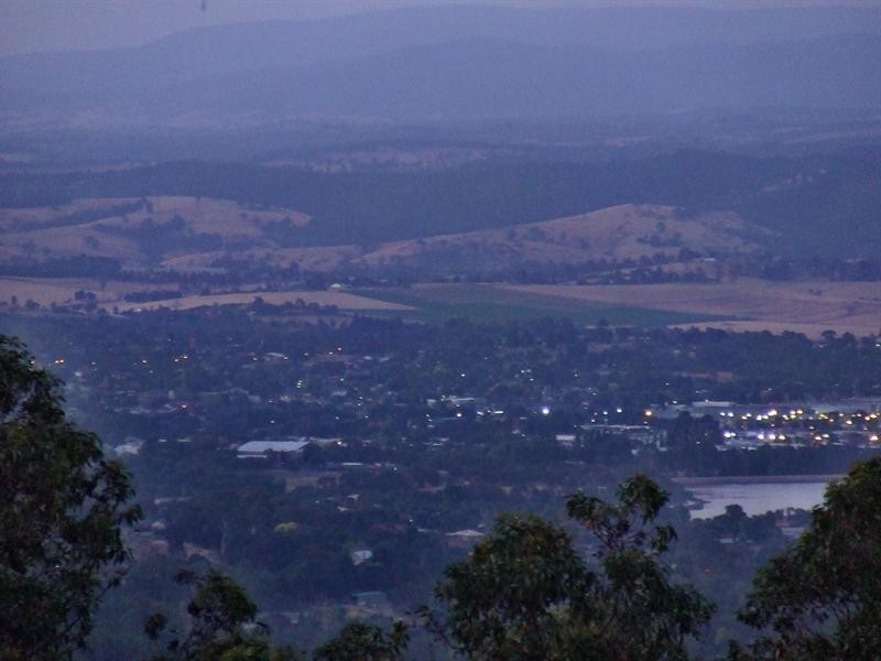 15 Scenic Crescent, Kalorama VIC 3766