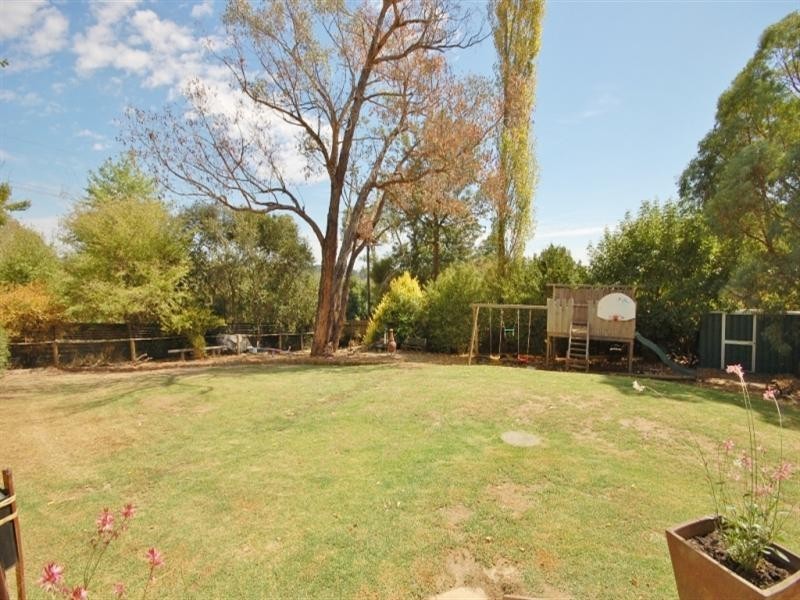 6 Connors Flat Road, Wandin North VIC 3139