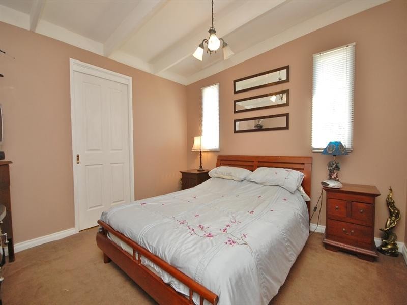 6 Connors Flat Road, Wandin North VIC 3139