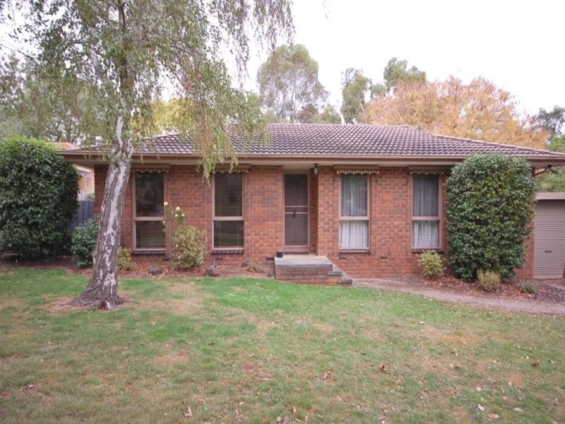 46 Churchill Drive, Mooroolbark VIC 3138