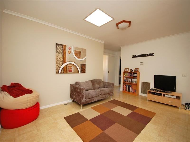 46 Churchill Drive, Mooroolbark VIC 3138